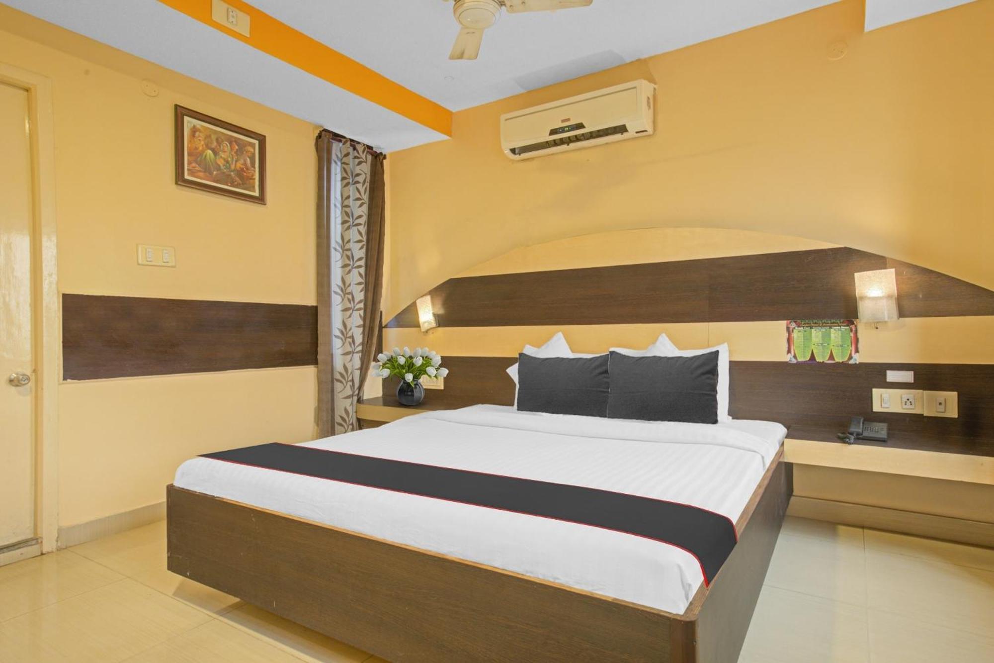 Collection O Mgr Inn Pondicherry Exterior foto